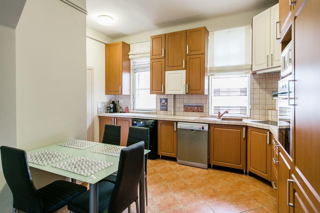 Apartment At Nagymezo Budapest Eksteriør billede